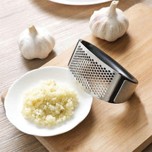 Charger l'image dans la galerie, Presse-Ail à Bascule | ARC'PRESS™ - cuisine d'action