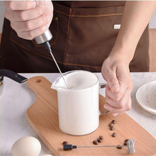 Charger l'image dans la galerie, CYCLONE-EYE™ | Mousseur à Lait Électrique - cuisine d'action