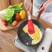 Charger l'image dans la galerie, CuiCrosse™ | Cuillère Cuisinière Polyvalente - cuisine d'action